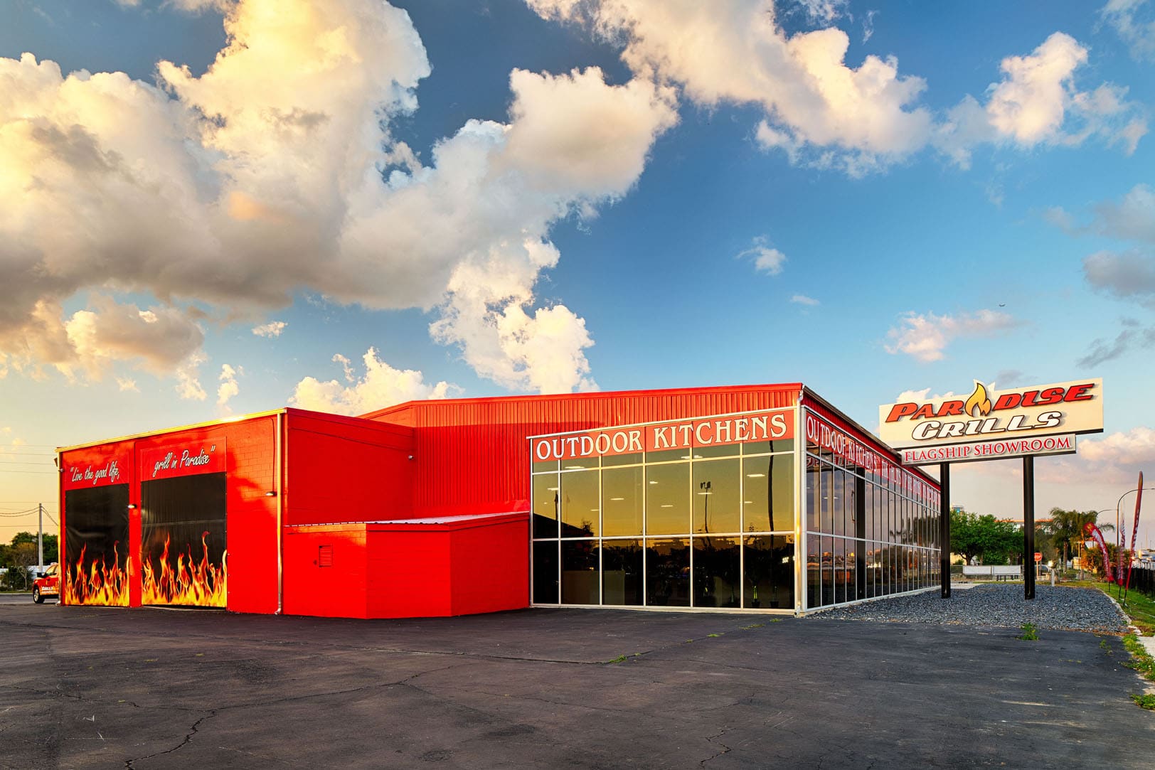 Paradise Grills Interstruct