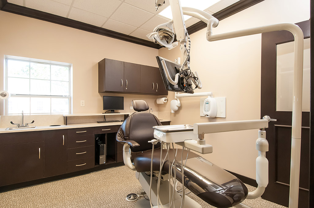 Lifetime Dentistry Of Lady Lake Interstruct   Heartland Dental Lifetime Dentistry Of Lady Lake 7 29 2013 6 