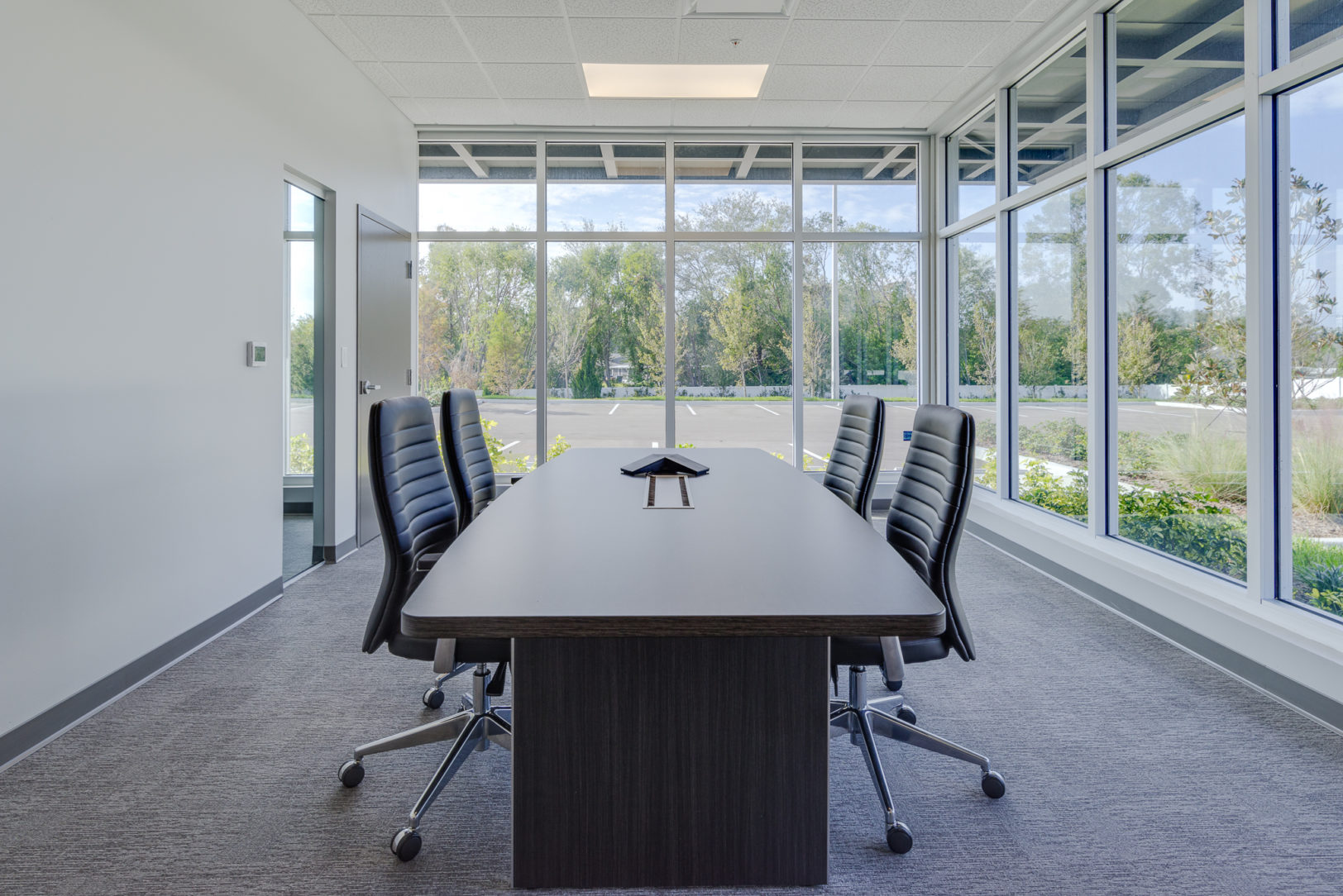 Crate & Barrel Distribution Center Interstruct